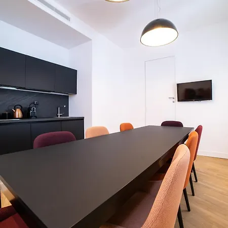 Youroom Boncompagni Pensión